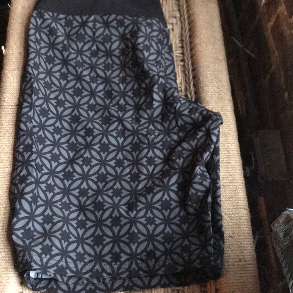 Men Trunks - Picture 4 of 4